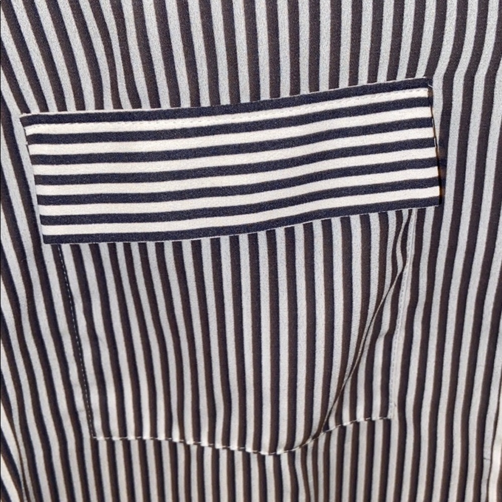 Loft button down shirt - Picture 2 of 3